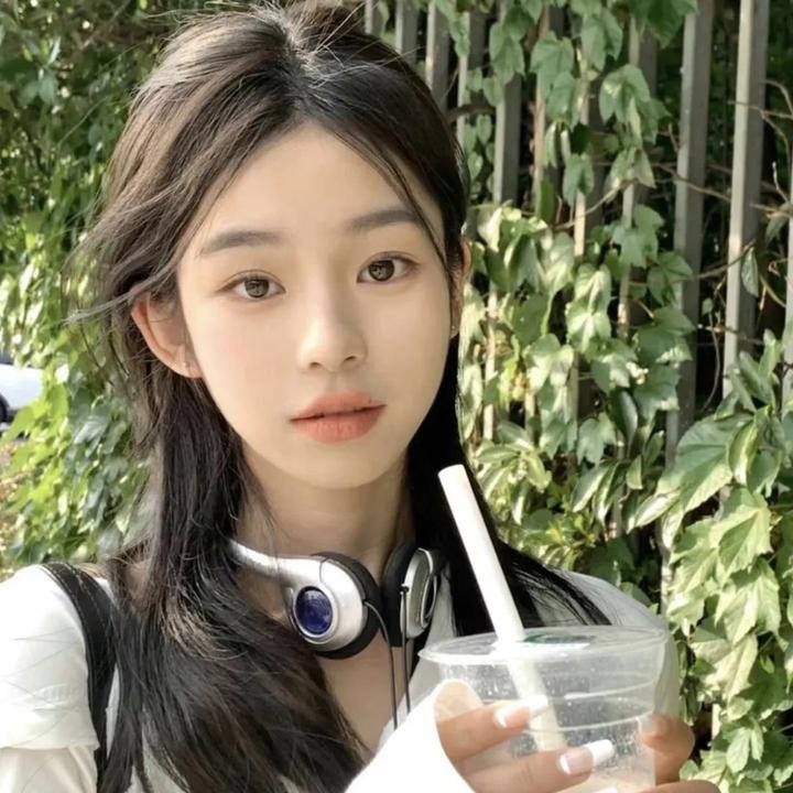 我不是坏女孩