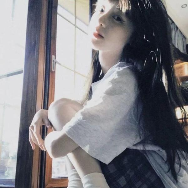 女摄青鬼游埠